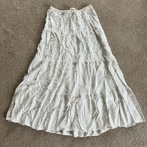 Brandy Melville Ditsy Floral Maxi Skirt